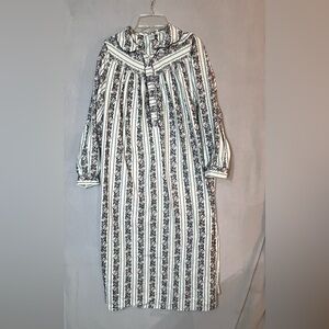 Sleep Tight Floral Striped Long Sleeve Nightgown